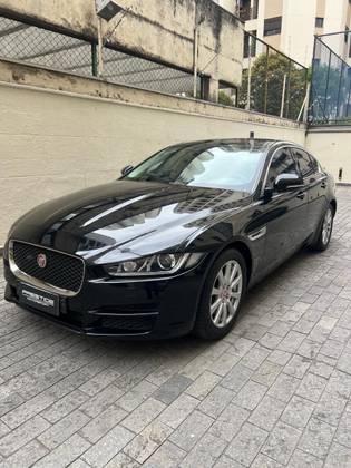 JAGUAR XE 2.0 16V SI4 TURBO GASOLINA PURE 4P AUTOMÁTICO
