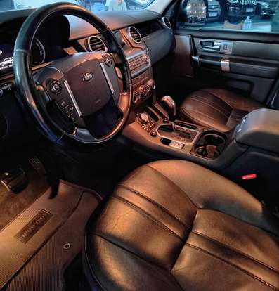 LAND ROVER-DISCOVERY 4-2010