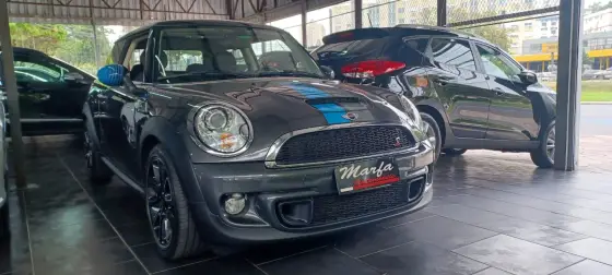 MINI COOPER 1.6 S BAYSWATER 16V 2P GASOLINA AUTOMÁTICO