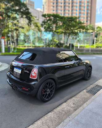 MINI-COOPER-2010