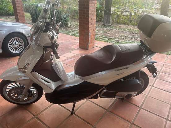 PIAGGIO-BEVERLY 300 PIAGGIO-BEVERLY 300-2010