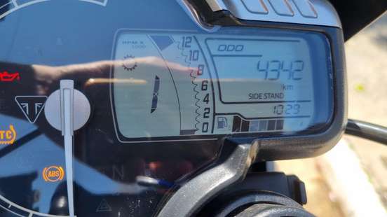 TRIUMPH-SPEED 400-2024