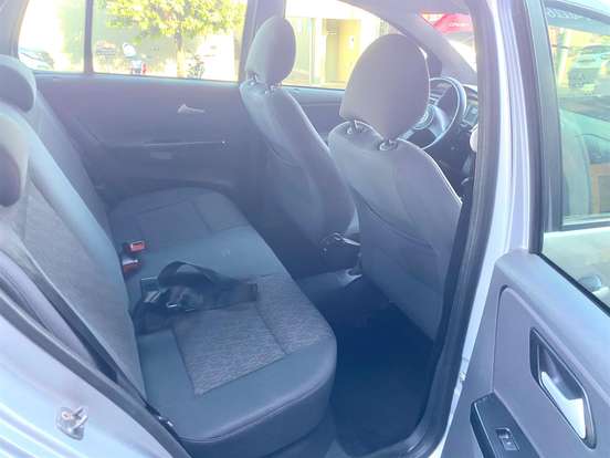 VOLKSWAGEN-FOX-1.6 MI 8V FLEX 4P MANUAL VOLKSWAGEN-FOX-2012