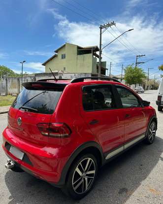 VOLKSWAGEN-FOX-2021