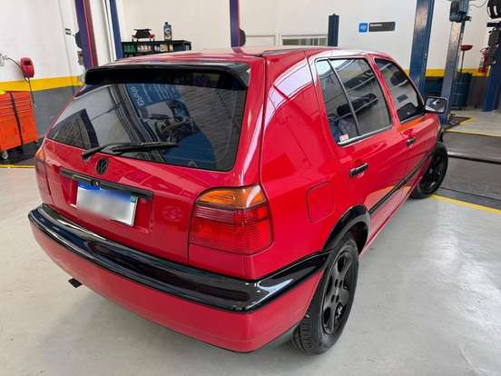 VOLKSWAGEN-GOLF-1996