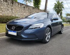 VOLVO V40 2.0 T4 MOMENTUM GASOLINA 4P AUTOMÁTICO VOLVO V40 2.0 T4 MOMENTUM GASOLINA 4P AUTOMÁTICO