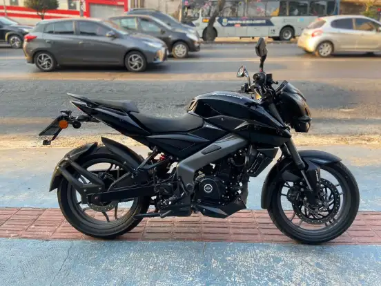 BAJAJ-DOMINAR 200-2025