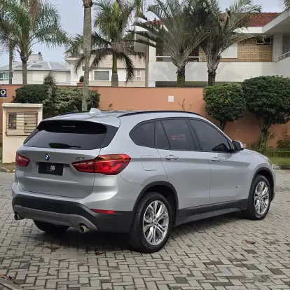 BMW-X1-2018