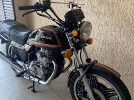 HONDA-CB 400 II-1982