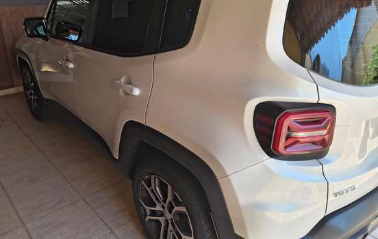 JEEP-RENEGADE-2022