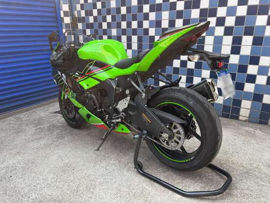 KAWASAKI-NINJA ZX-6R KRT-2024