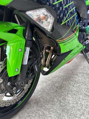 KAWASAKI-NINJA ZX-6R KRT-2024