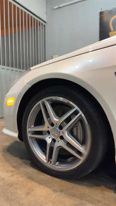 MERCEDES-BENZ-E 550-2012
