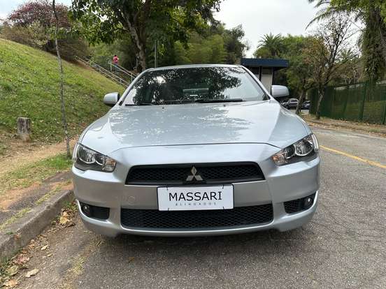 MITSUBISHI-LANCER-2.0 HL 16V GASOLINA 4P AUTOMÁTICO MITSUBISHI-LANCER-2016