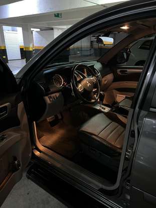 MITSUBISHI-PAJERO-3.2 HPE 4X4 7 LUGARES 16V TURBO INTERCOOLER DIESEL 4P AUTOMÁTICO MITSUBISHI-PAJERO-2017