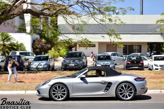 PORSCHE-718-2017