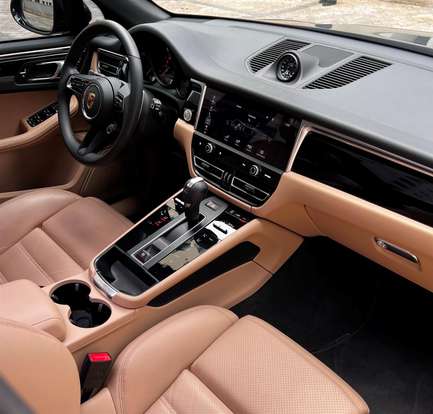 PORSCHE-MACAN-2024