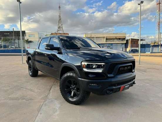 RAM-1500-5.7 V8 GASOLINA REBEL CD 4X4 AUTOMÁTICO RAM-1500-2022
