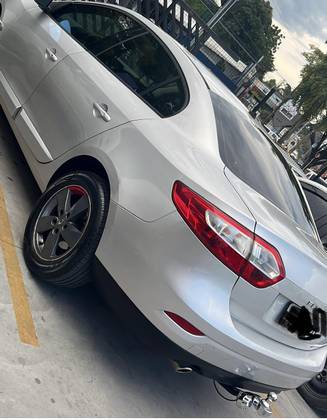 RENAULT FLUENCE 2.0 DYNAMIQUE 16V FLEX 4P AUTOMÁTICO
