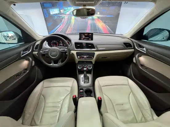 AUDI-Q3-2013