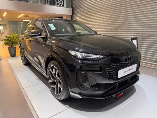AUDI-Q6 E-TRON-2025