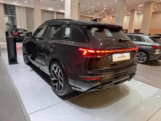 AUDI-Q6 E-TRON-2025