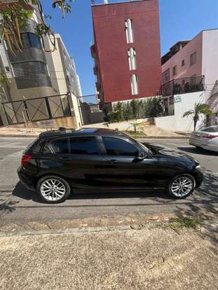 BMW-118i-2013