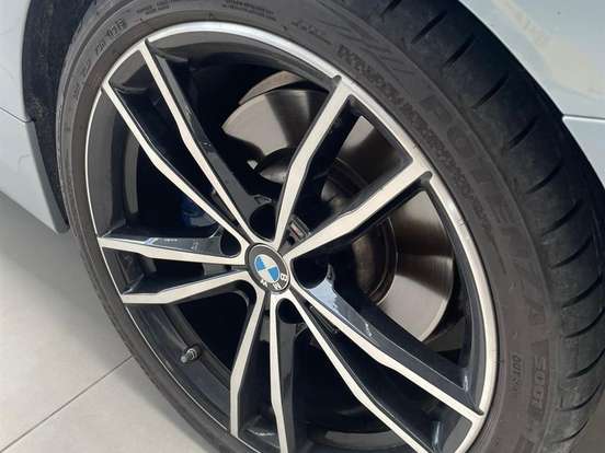 BMW-320i-2.0 16V TURBO FLEX M SPORT AUTOMÁTICO BMW-320i-2024