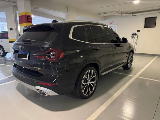 BMW-X3-2022