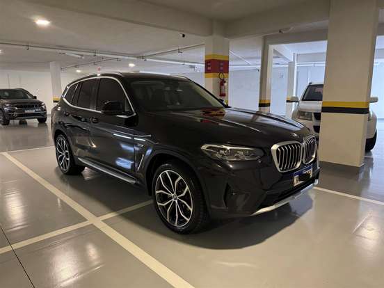 BMW-X3-2022