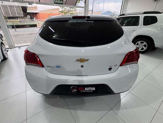 CHEVROLET-ONIX-1.4 MPFI LT 8V FLEX 4P MANUAL CHEVROLET-ONIX-2017