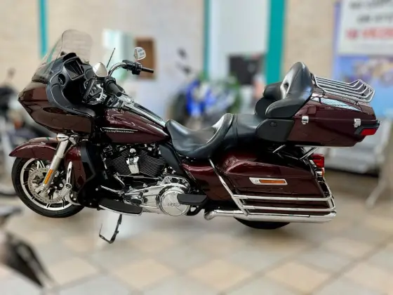 HARLEY-DAVIDSON ROAD GLIDE ULTRA 