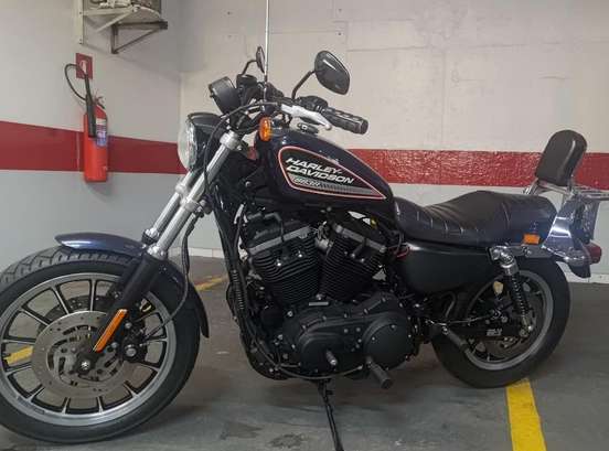 HARLEY-DAVIDSON-SPORTSTER XL 883 R-2009