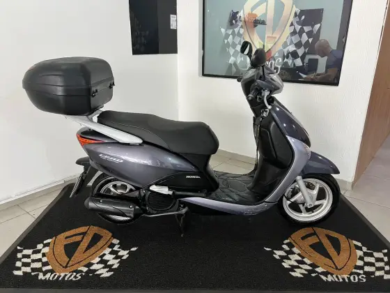 HONDA LEAD 110 