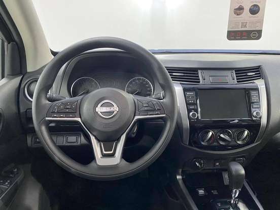 NISSAN-FRONTIER-2025