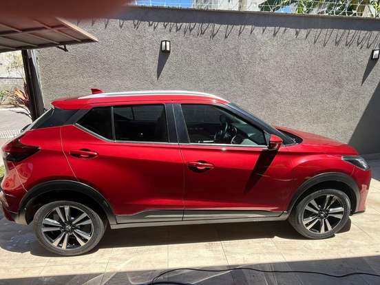 NISSAN-KICKS-2022