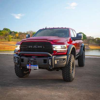 RAM-2500-6.7 I6 TURBO DIESEL LARAMIE CD 4X4 AUTOMÁTICO RAM-2500-2023