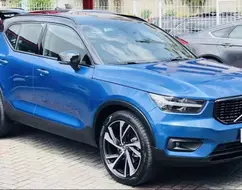 VOLVO XC40 2.0 T5 GASOLINA R-DESIGN AWD GEARTRONIC VOLVO XC40 2.0 T5 GASOLINA R-DESIGN AWD GEARTRONIC