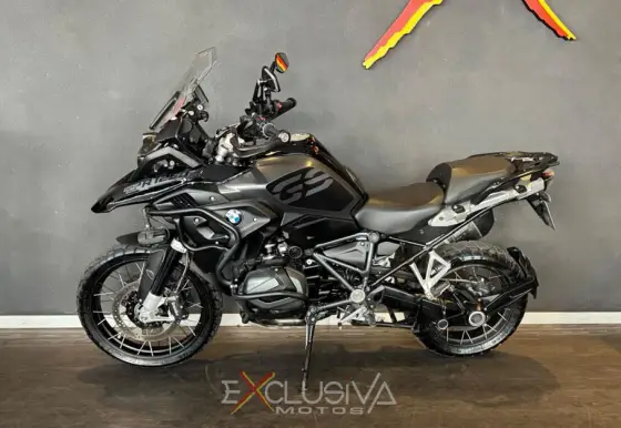 BMW R 1250 GS TRIPLE BLACK 
