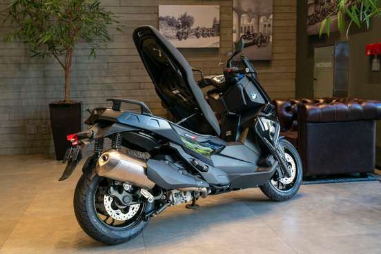 BMW-C 400 X-2025