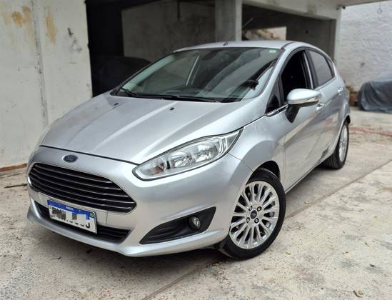 FORD FIESTA 1.6 TITANIUM HATCH 16V FLEX 4P POWERSHIFT
