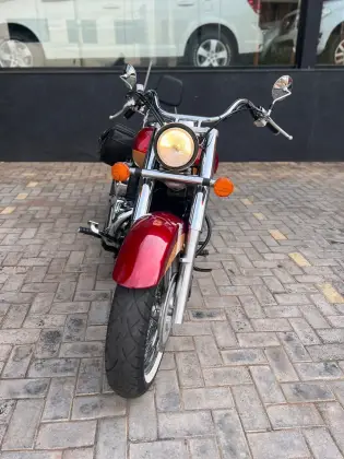 HONDA SHADOW 750 