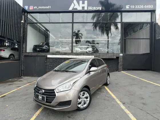 HYUNDAI HB20 1.0 COMFORT PLUS 12V FLEX 4P MANUAL