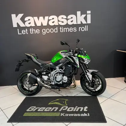 KAWASAKI Z900 KAWASAKI Z900