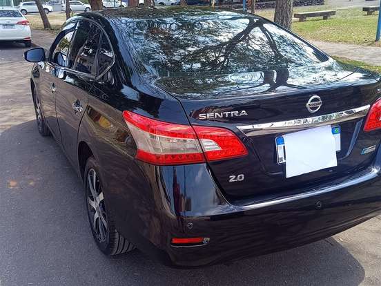 NISSAN-SENTRA-2.0 SL 16V FLEX 4P AUTOMÁTICO NISSAN-SENTRA-2014