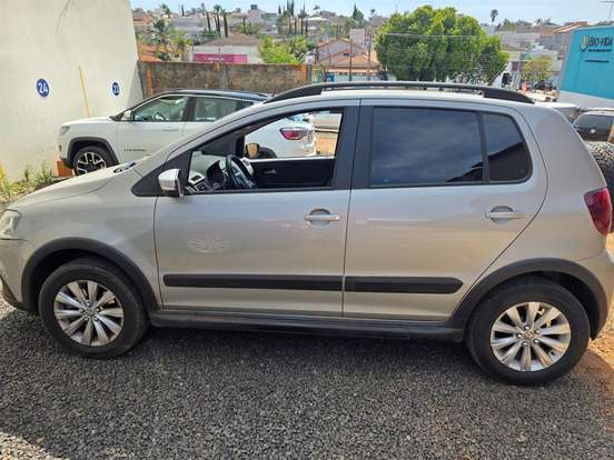 VOLKSWAGEN-CROSSFOX-1.6 MI FLEX 8V 4P AUTOMATIZADO VOLKSWAGEN-CROSSFOX-2014