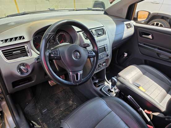 VOLKSWAGEN-CROSSFOX-1.6 MI FLEX 8V 4P AUTOMATIZADO VOLKSWAGEN-CROSSFOX-2014