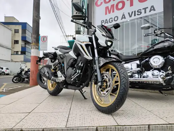 YAMAHA FZ25 FAZER CONNECTED ABS 