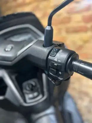 YAMAHA-NMAX CONNECTED 160 ABS-2025
