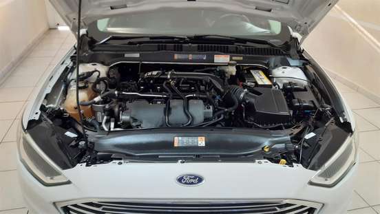 FORD-FUSION-2017